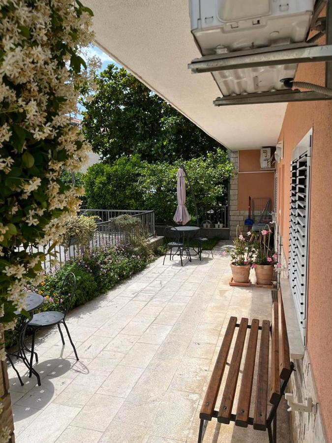 Apartman Cezar Apartment Stobreč Exterior foto