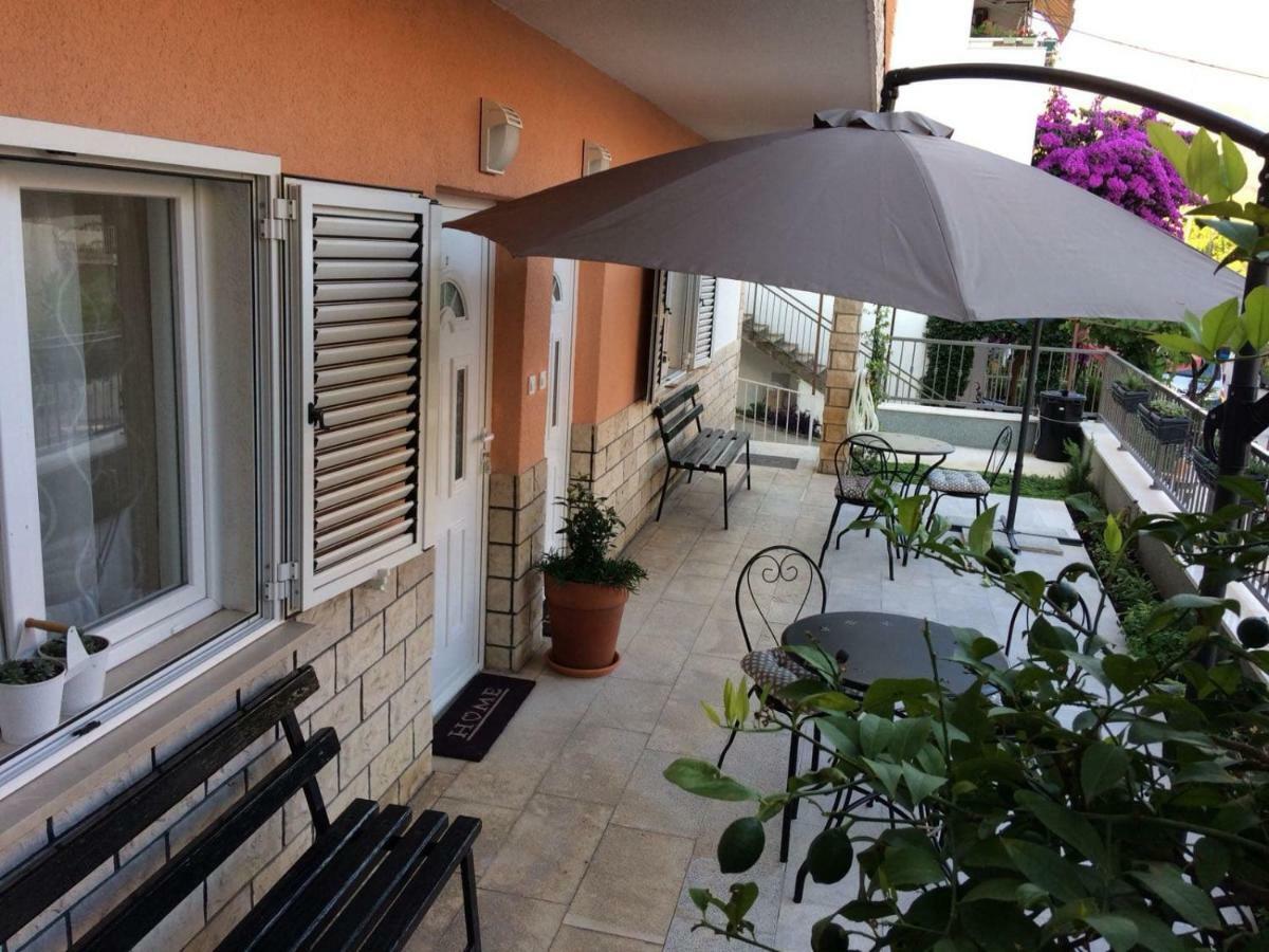 Apartman Cezar Apartment Stobreč Exterior foto